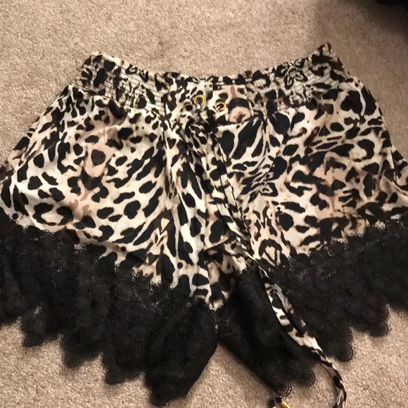 Dressy shorts - Picture 1 of 1